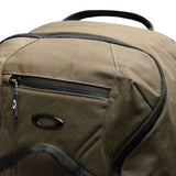 Oakley-Enduro-20L-Backpack-Deep-Olive