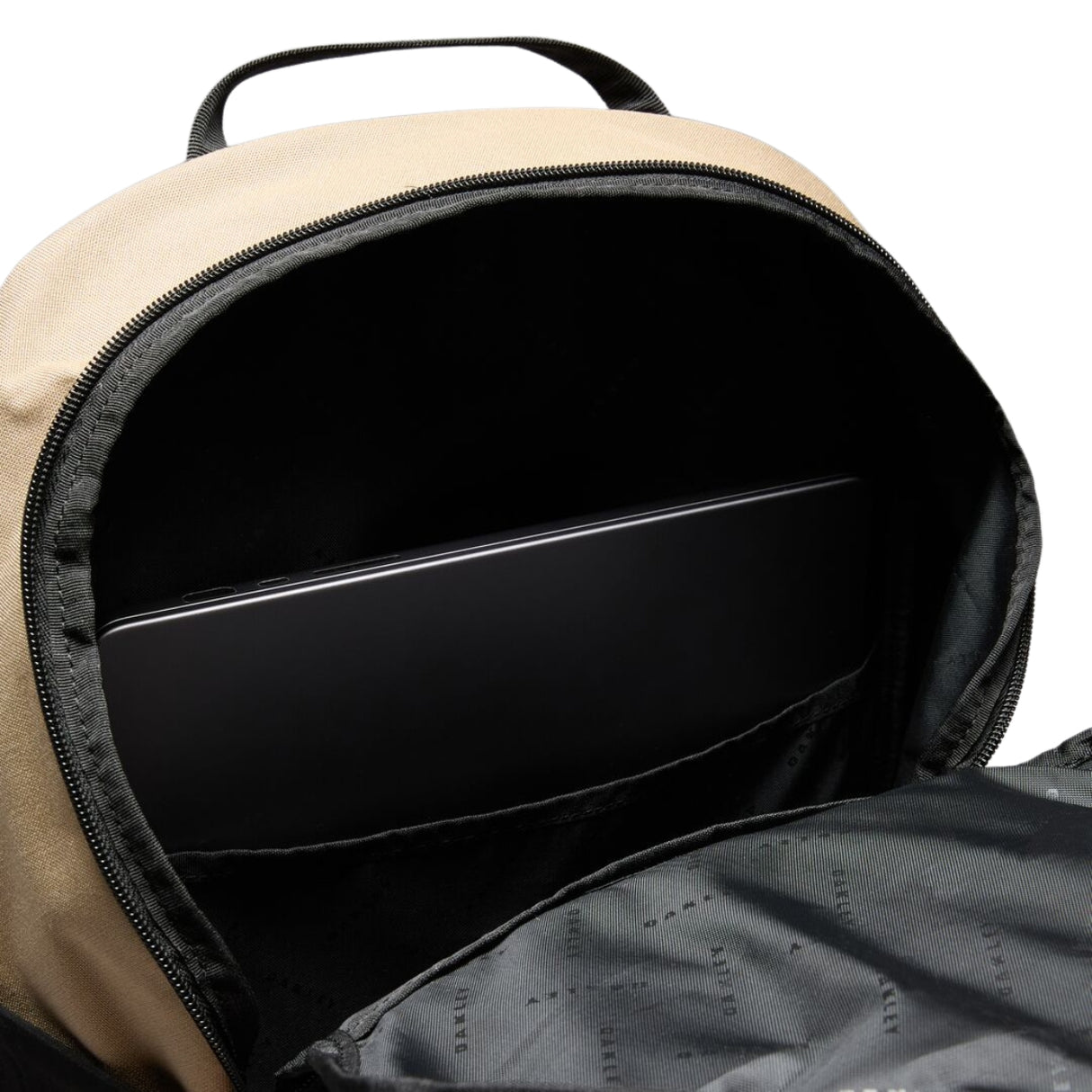 Oakley-Enduro-20L-Backpack-Pebble