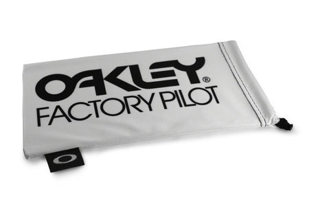 Oakley-Factory-Pilot-WhiteBlack-Microbag