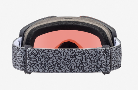 Oakley-Fall-Line-M-Grey-Terrain-Prizm-Sapphire-Achterzijde