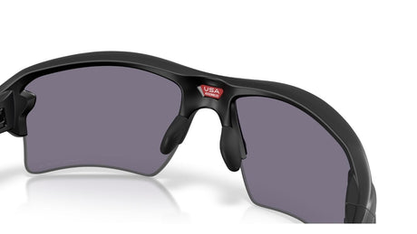 Oakley-Flak-20-XL-Matte-Black-Prizm-Grey