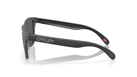 Oakley Frogskins Matte Grey Ink Fingerprint Prizm Black zijaanzicht