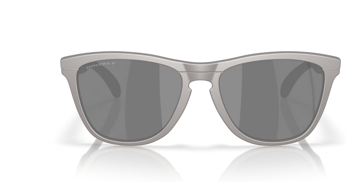 Oakley-Frogskins-Range-Titanium-Prizm-Black-Polarized-Voorzijde