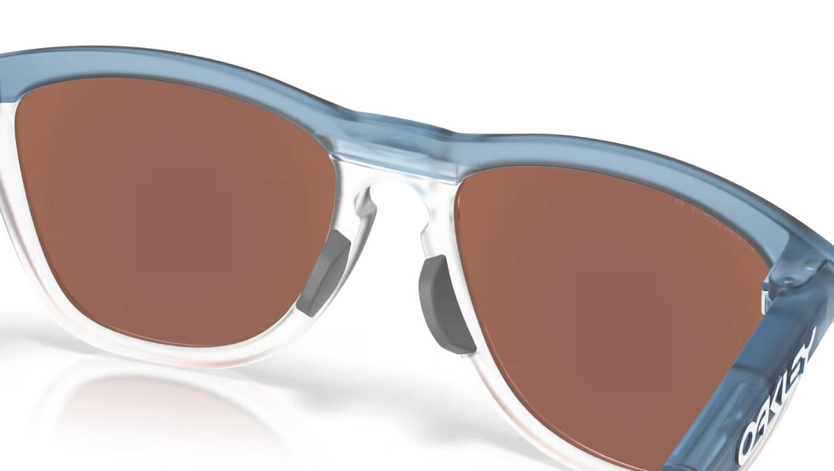 Oakley-Frogskins-Range-XL-Trans-Stonewash-Clear-Prizm-Deep-H2O-Polarized-Achterzijde