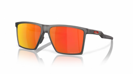 Oakley-Futurity-Sun-Satin-Ink-Grey-Prizm-Ruby-Polarized