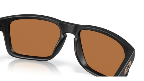 Oakley-Holbrook-Matte-Black-Prizm-Bronze-Polarized
