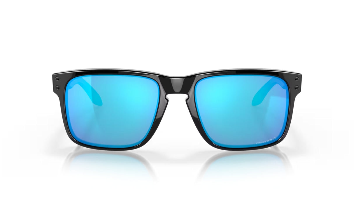 Oakley-Holbrook-Polished-Black-Prizm-Sapphire-Iridium-vooraanzijde