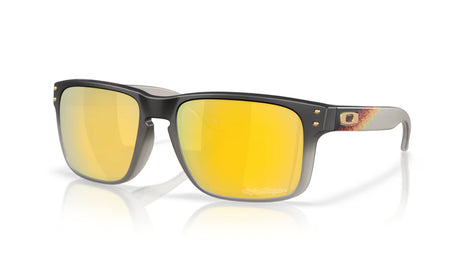 Oakley-Holbrook-TLD-Black-Fade-Prizm-24K-Polarized-schuin