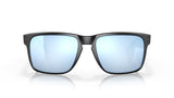 Oakley Holbrook XL Matte Black Prizm Deep H2O Polarized voorzijde