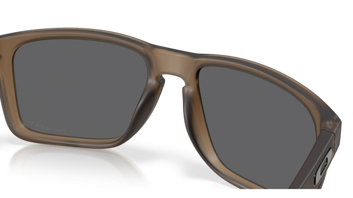 Oakley-Holbrook-XL-Matte-Brown-Smoke-Prizm-Black-Polarized