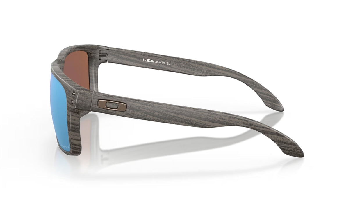 Oakley Holbrook XL Woodgrain Prizm Deep Water Polarized zijaanzicht