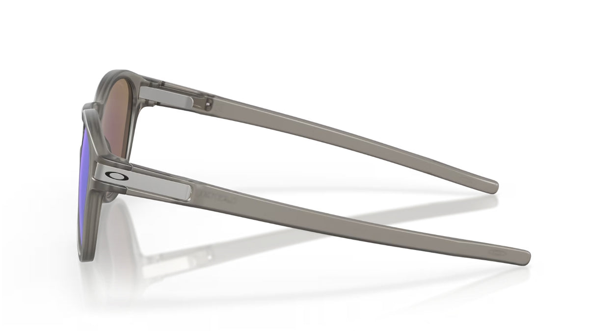 Oakley-Latch-Matte-Grey-Ink-Prizm-Sapphire-Polarized