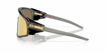 Oakley Latch Panel Grey Smoke/ Prizm 24K Zijkant