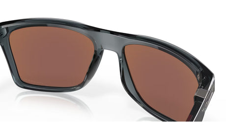 Oakley Leffingwell Crystal Black Prizm Deep Blue Water Polarized achterzijde nabij