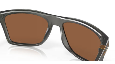 Oakley Leffingwell Matte Grey Smoke Prizm Tungsten achterzijde nabij