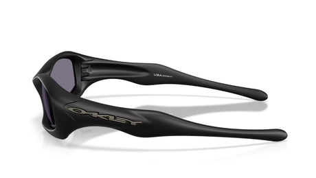Oakley-Muzm-Fatcat-Matte-Black-Prizm-Grey-Zijaanzicht
