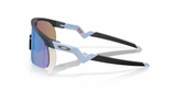 Oakley-Resistor-Blue-Steel-Prizm-Sapphire-zijaanzicht