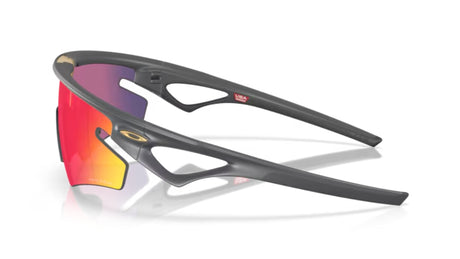 Oakley-Sphaera-Slash-Matte-Carbon-Prizm-Road-zijkant