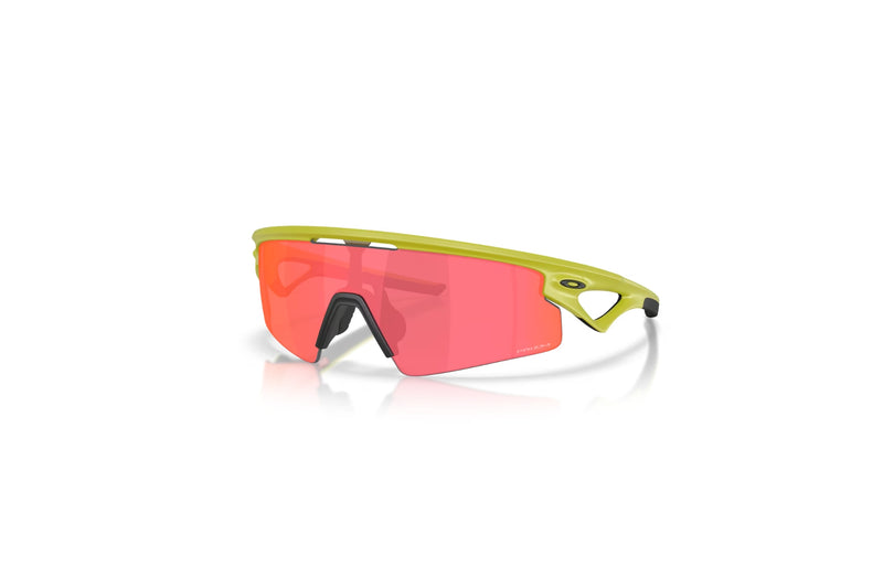 Oakley-Sphaera-Strike-Sportbril-paginacollectie