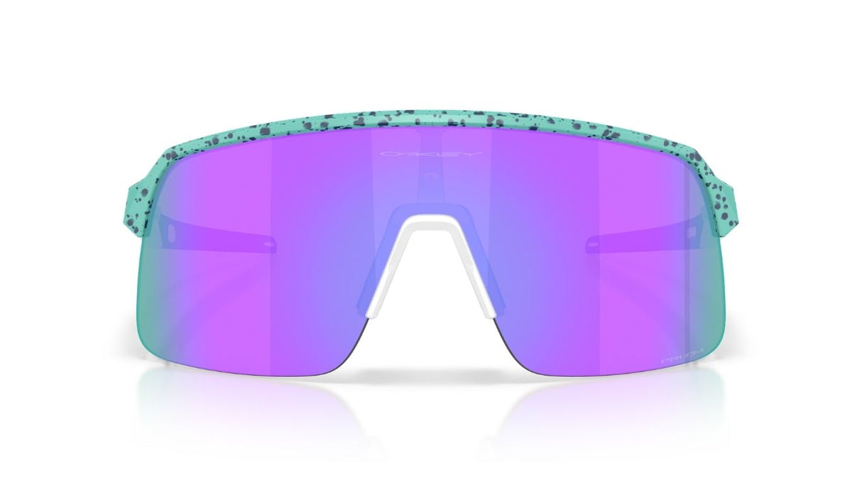 Oakley-Sutro-Lite-Celeste-Splatter-Prizm-Violet-Voorzijde