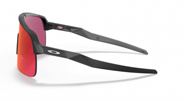 Oakley-Sutro-Lite-Matte-Black-Prizm-Field-zijkant