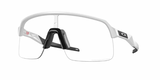 Oakley-Sutro-Lite-Matte-White-Clear-to-black-Photochromic
