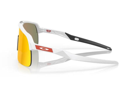 Oakley-Sutro-Lite-Matte-White-Prizm-Ruby1-zijkant