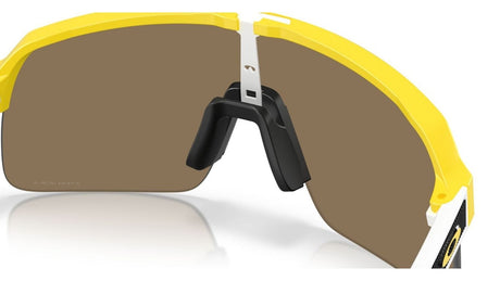 Oakley-Sutro-Lite-Matte-Yellow-Prizm-24K