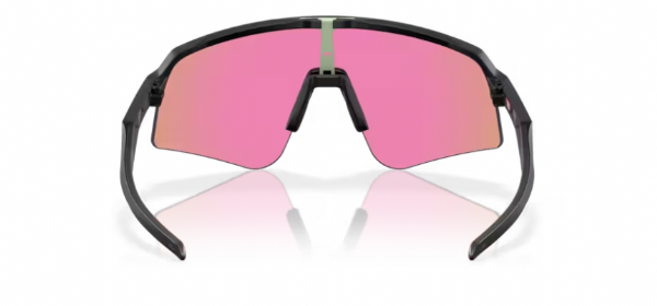 Achteraanzicht van de Oakley Sutro Lite Sweep sportbril in Matte Black met Prizm Golf lens, optimaal comfort en helder zicht op de baan.