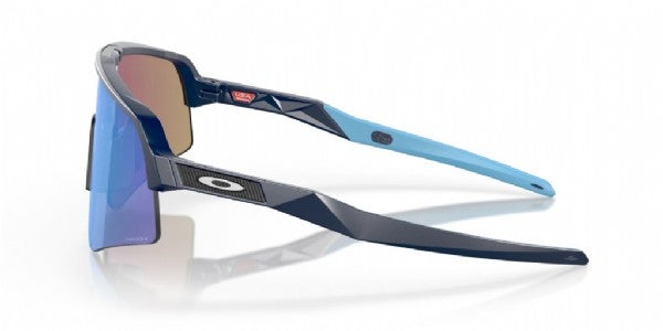 Oakley-Sutro-Lite-Sweep-Matte-Navy-Prizm-Sapphire-zijkant