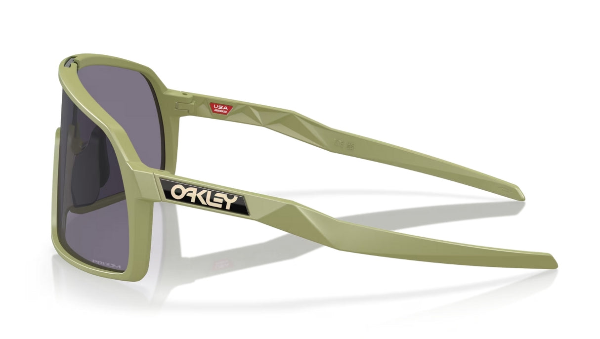 Oakley Sutro S (extra small) Matte Fern/ Prizm Grey Zijkant