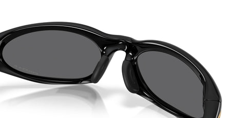 Oakley-Suture-Coat-Black-Prizm-Black-Polarized