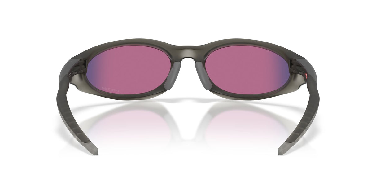 Oakley-Suture-Coat-Matte-Grey-Smoke-Prizm-Road