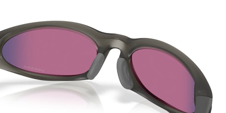 Oakley-Suture-Coat-Matte-Grey-Smoke-Prizm-Road
