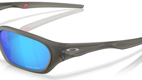 Oakley-Terraforma-Matte-Grey-Smoke-Prizm-Sapphire