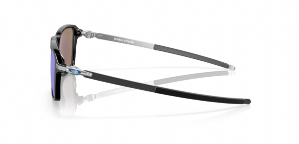 Oakley-Wheel-House-Polished-Black-Prizm-Sapphire-Polarized-zijaanzicht