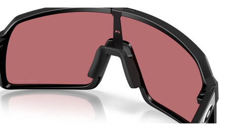 Oakley-Sutro-Matte-Black-Prizm-dark-golf-04