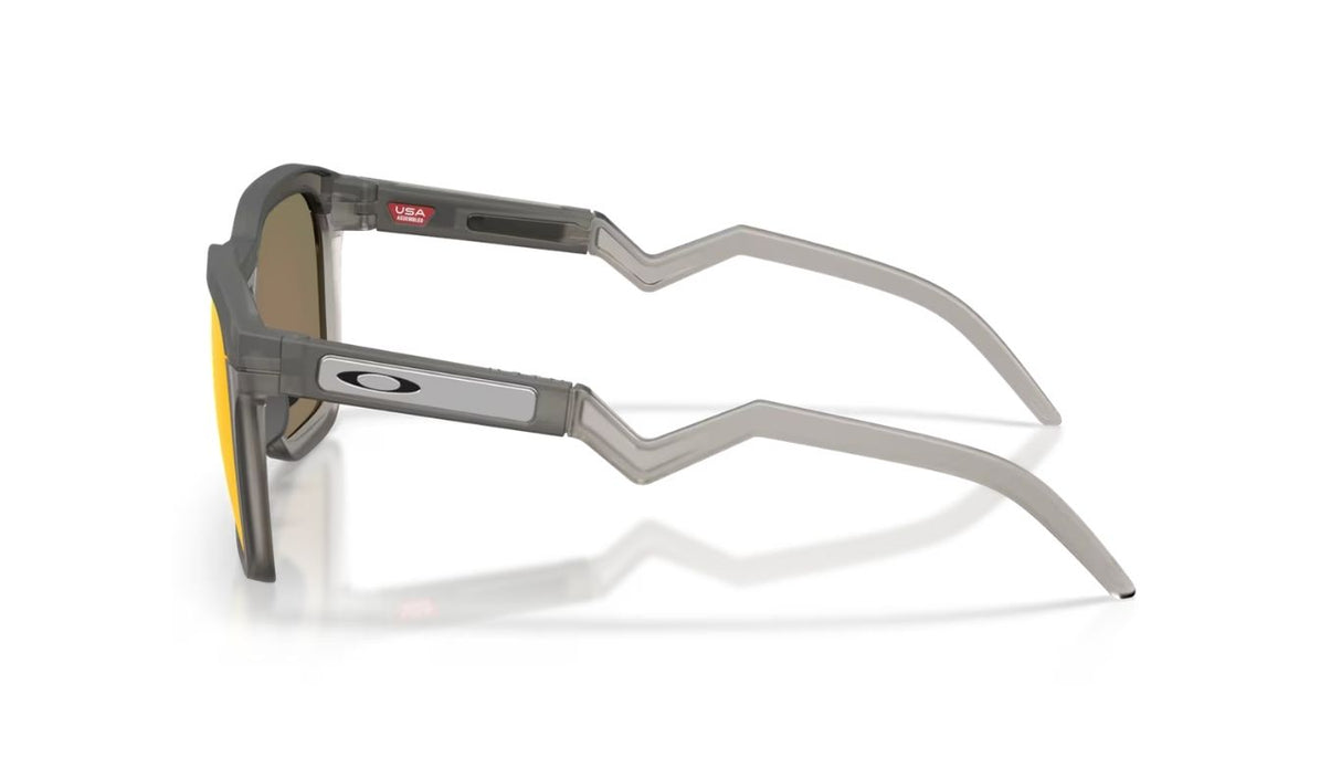 HSTN-SQ-matte-grey-smoke-prizm-ruby-03