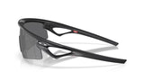 Oakley-sphaera-strike-matte-black-prizm-black-03