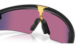 Oakley-sphaera-strike-matte-black-prizm-road-04