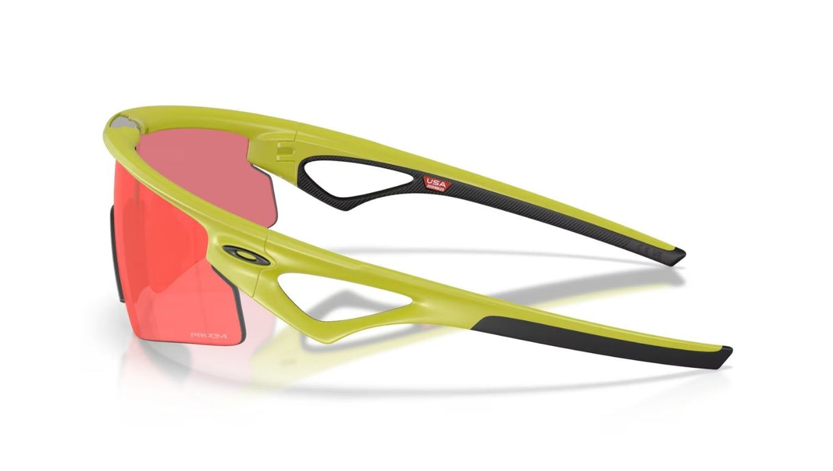 Oakley-sphaera-strike-matte-cactus-prizm-trail-torch-03