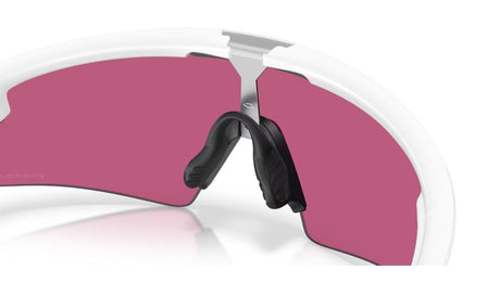 Oakley-sphaera-strike-matte-white-prizm-field-04