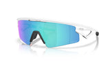 Oakley-sphaera-strike-matte-white-prizm-sapphire-01