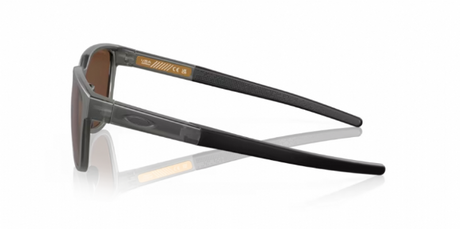 Oakley-Actuator-Matte-Grey-Smoke-Prizm-Tungsten Zijkant