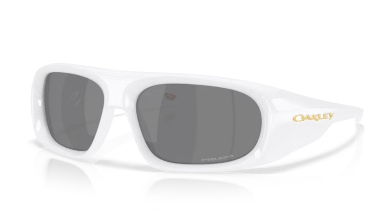 Oakley_Belleville_Pearl_White_Prizm_Black