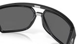 Oakley_Castel_Matte_Black_Ink_Prizm_Black_Polarized_Achterkant