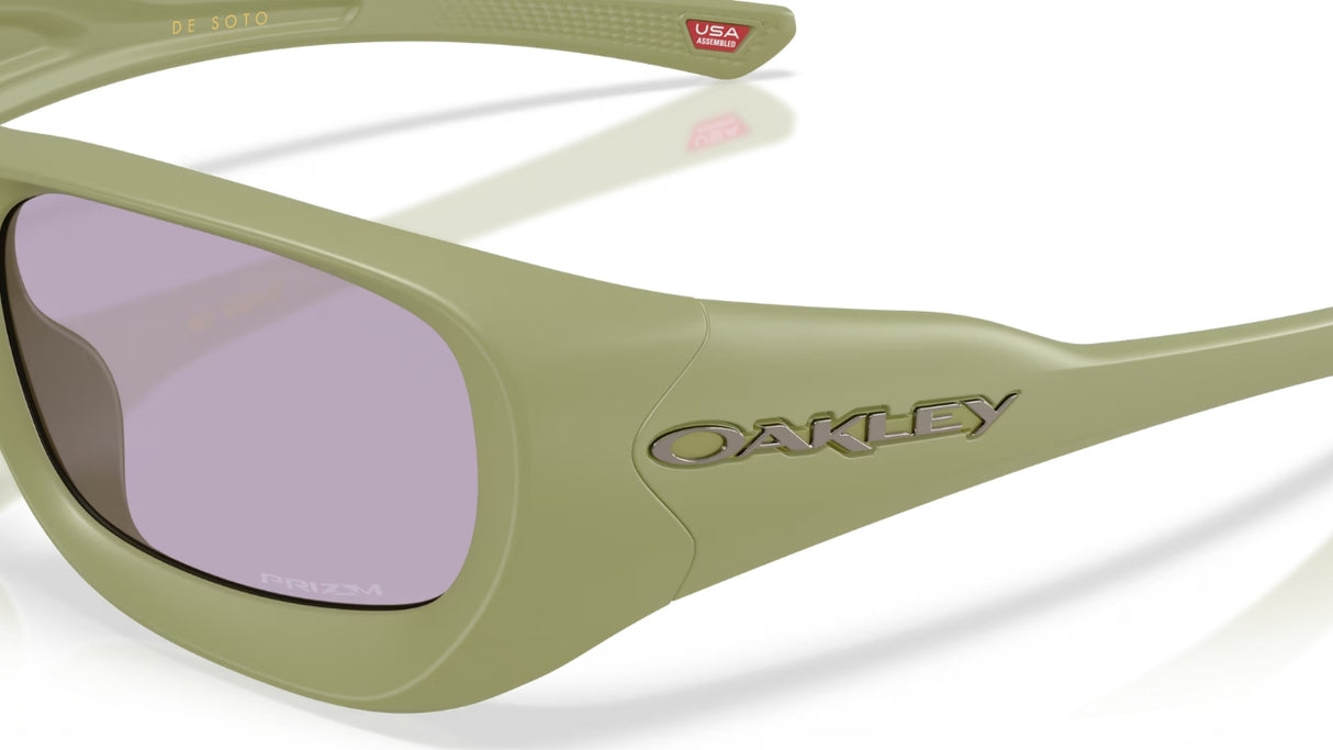 Oakley-De-Soto-Matte-Fern-Prizm-Slate-Nabij