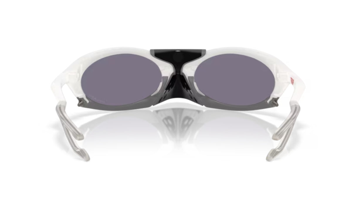 Oakley Plantaris Matte Vapor / Prizm Grey achterkant