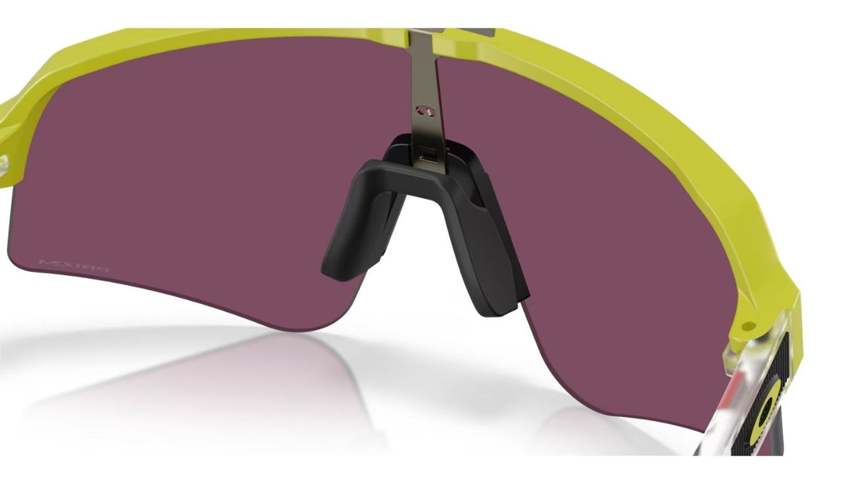 Oakley-sutro-lite-sweep-matte-cactus-prizm-road-black-04
