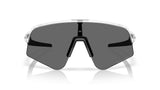 Oakley-sutro-lite-sweep-matte-clear-clear-to-black-photochromic-05